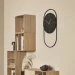 A-Wall Clock sort vægur 2 – Andersen Furniture – byHviid