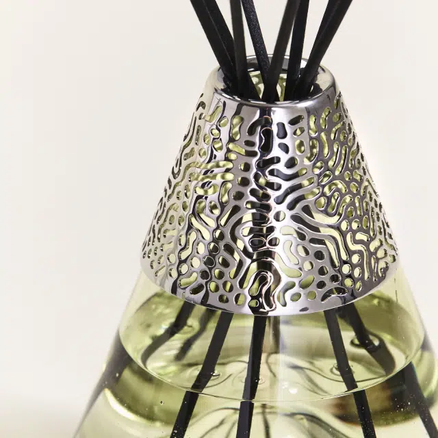 Starck_Peau_De_DAilleurs_Flakon_m_Duftpinde_Bouquet_Lamper_Berger_Maison_Berger_byHviid