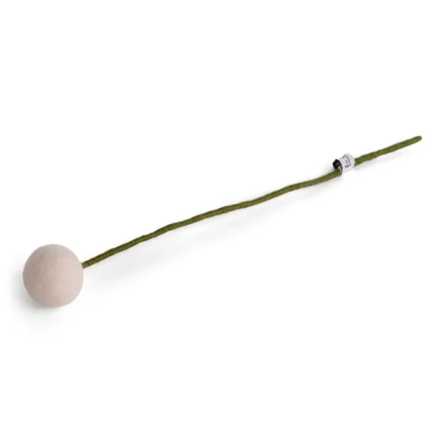 white_dia3_kugleblomster_filtblomster_en_gry_og_sif_byhviid